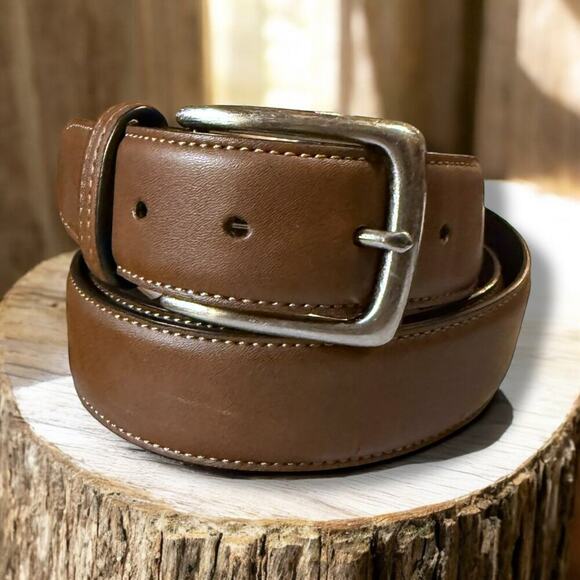 Columbia Dress Belt Mens Brown Synthetic Leather Silver Tone Buckle Size 44 - Picture 1 of 8